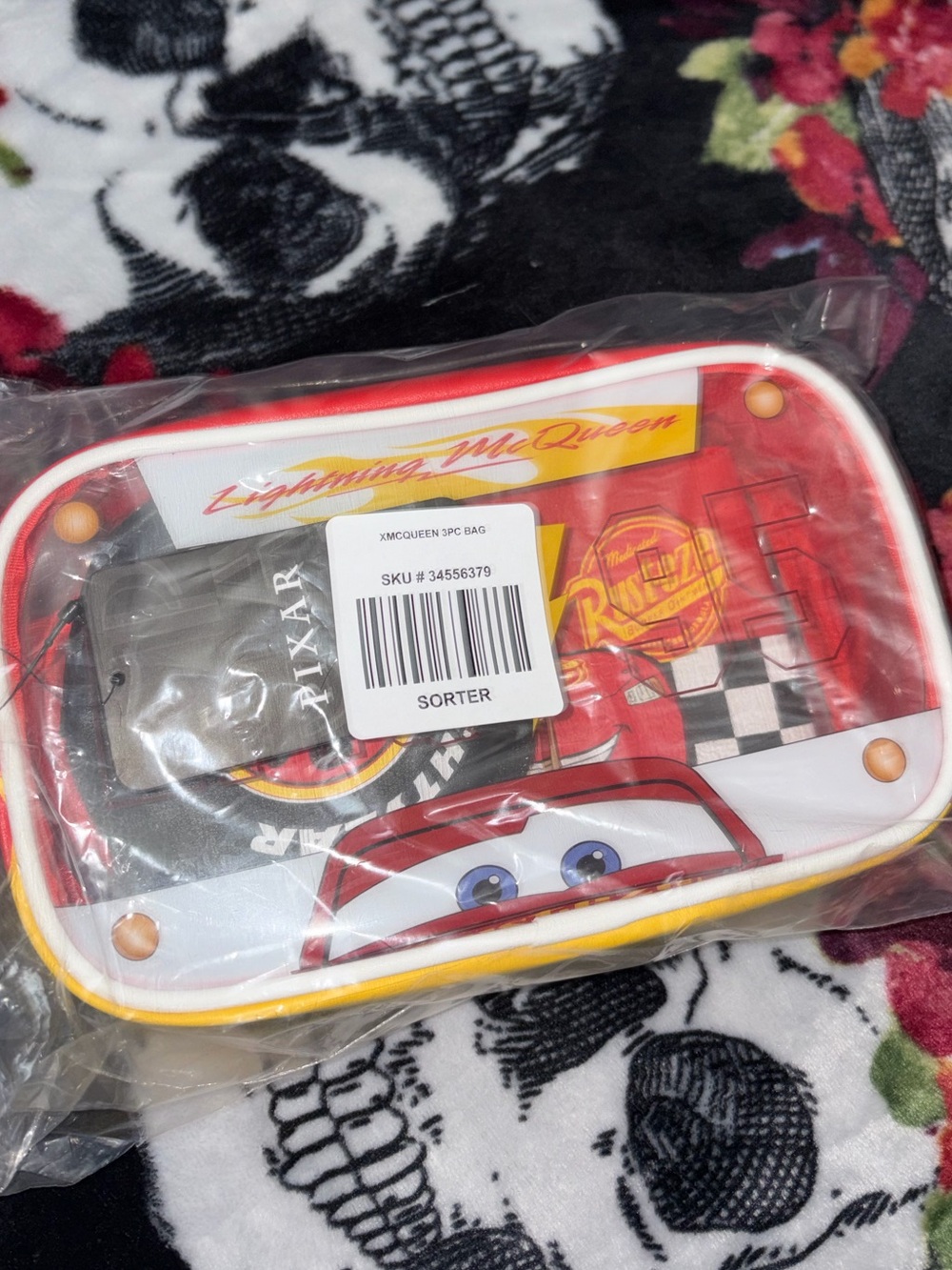 Exclusive Lightning McQueen Makeup Bag Set